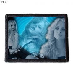 Avril 37 - Small Printed Patch