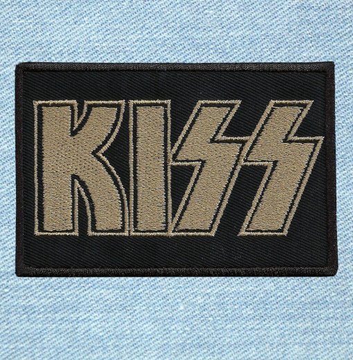 Kiss - Small Embroidery Patch