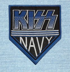 Kiss - Small Embroidery Patch