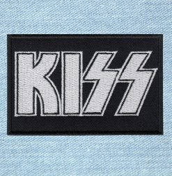 Kiss - Small Embroidery Patch